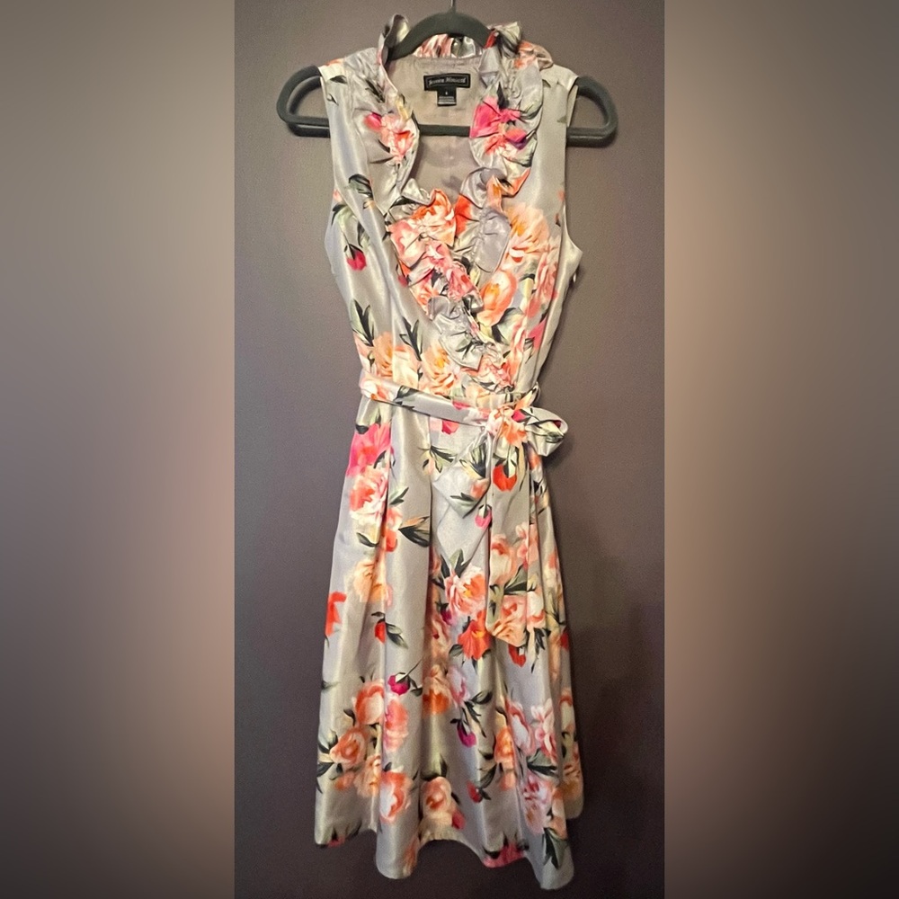 Jessica Howard Floral Size 8 Midi Dress NWT